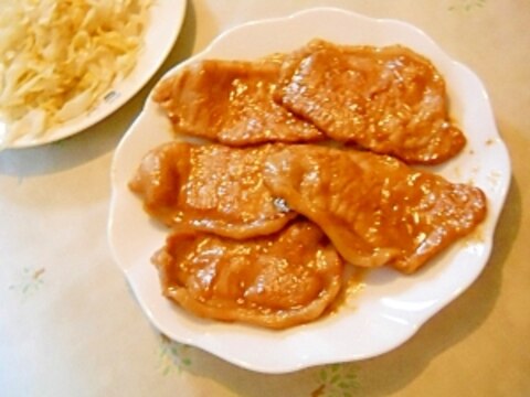 円高還元の豚肉のしょうが焼き